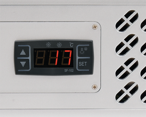 WITRYNA CHŁODNICZA 100L 68X45X67 SREBRNA