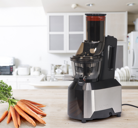 WYCISKARKA WOLNOOBROTOWA DO SOKÓW 150W CZARNA