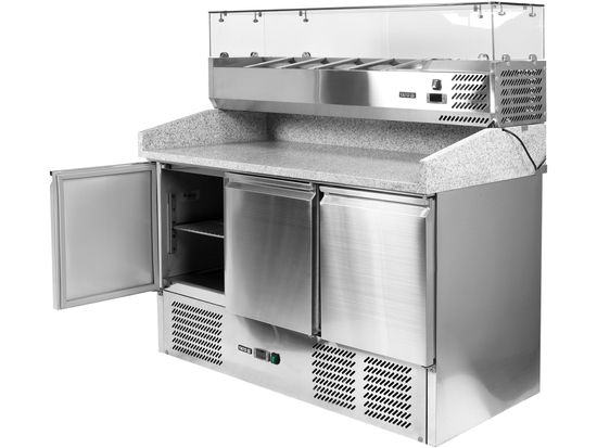 STÓŁ CHŁODNICZY 3-DRZWIOWY DO PIZZY Z NADSTAWKĄ I BLATEM GRANITOWYM