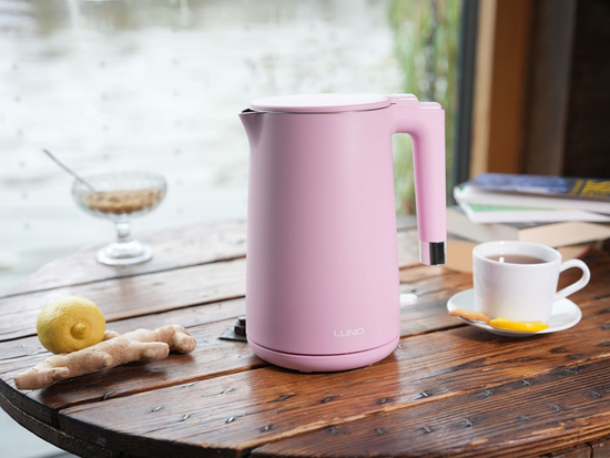 CZAJNIK ELEKTRYCZNY 1,5L RÓŻOWY, COOL TOUCH