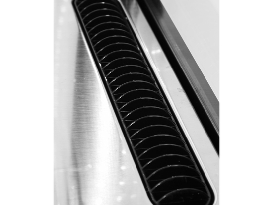 WITRYNA CHŁODNICZA 78L 43X39X98 CZARNA