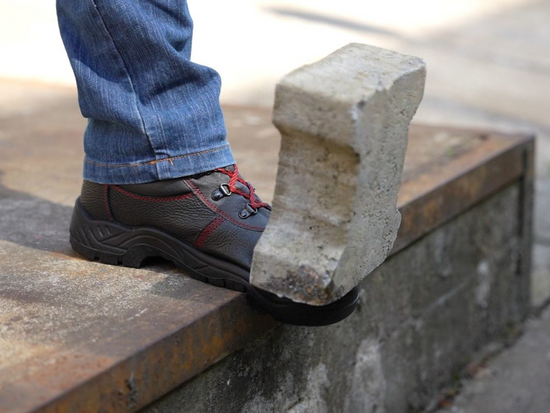 PÓŁBUT ROBOCZY PUNO SB ROZMIAR 39